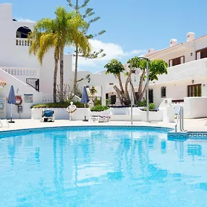 Apartment Port Royal Apartments, Heated Pool, Speed Wifi, Terrace, Arona (Tenerife)
